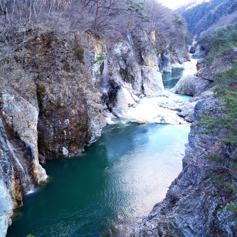 Река КинуГава в ущелье РюоКё; Тотиги