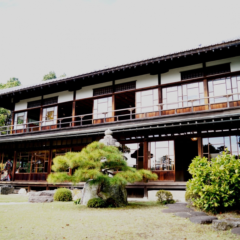 Резиденция Императора Мэйдзи в Нагахама; Сига