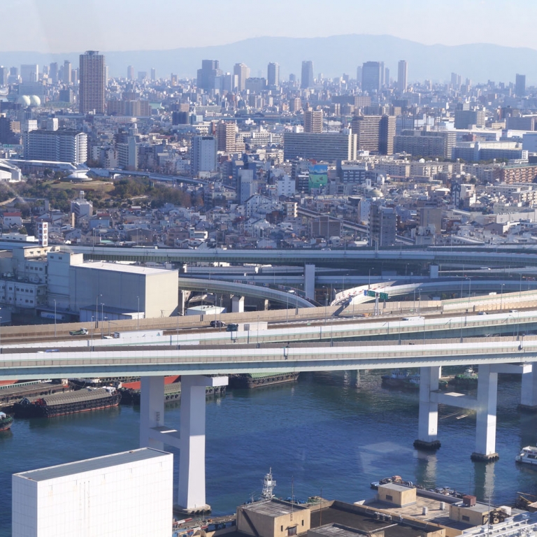 Многоуровневая развязка в городских условиях; Осака